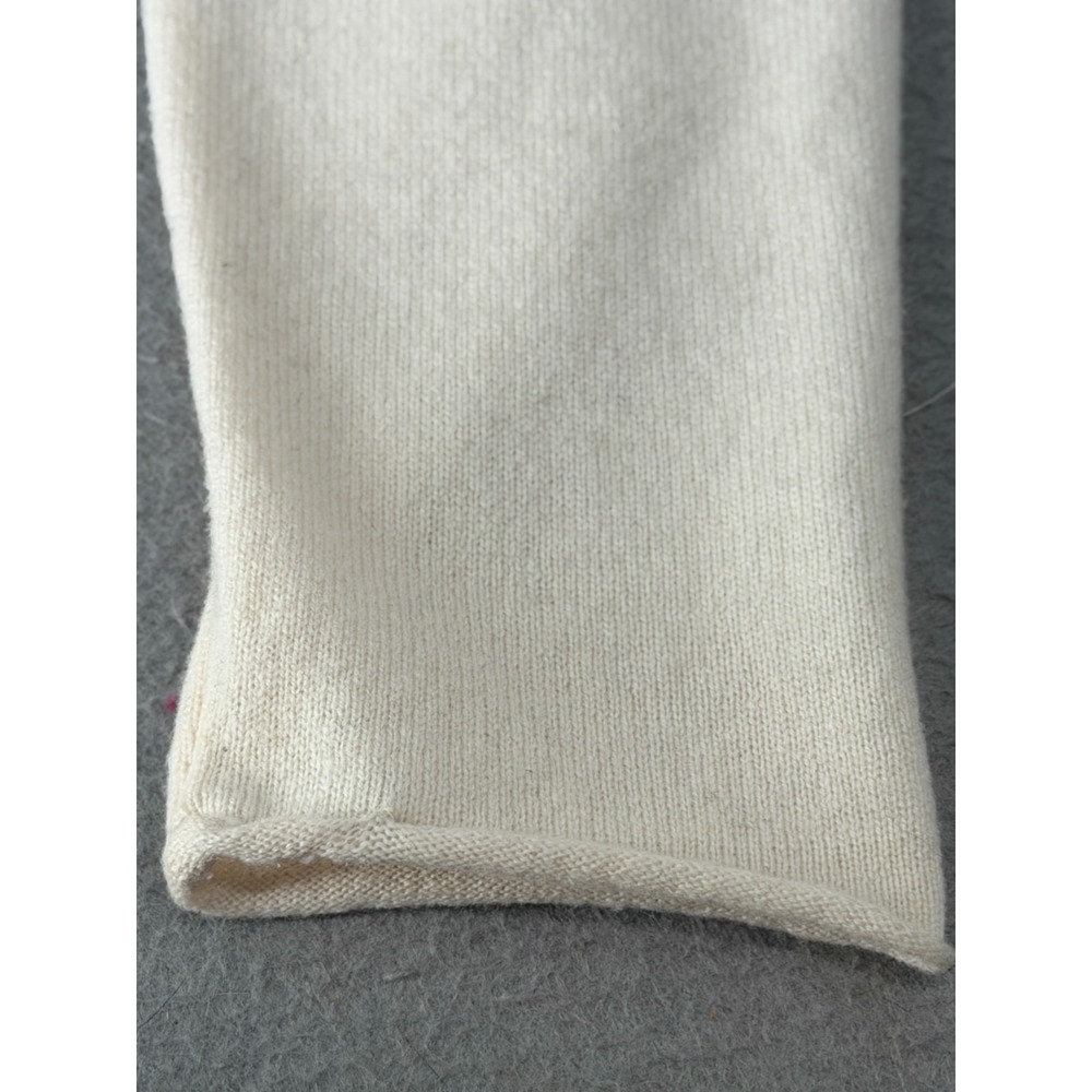 Saks Fifth Avenue Cashmere Sweater Women M Ivory Black Bow Quiet Luxury Feminine - Picture 14 of 14